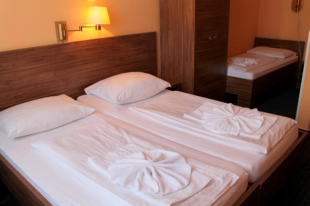 City Hotel Ansbach Am Kadewe Berlin Exterior photo